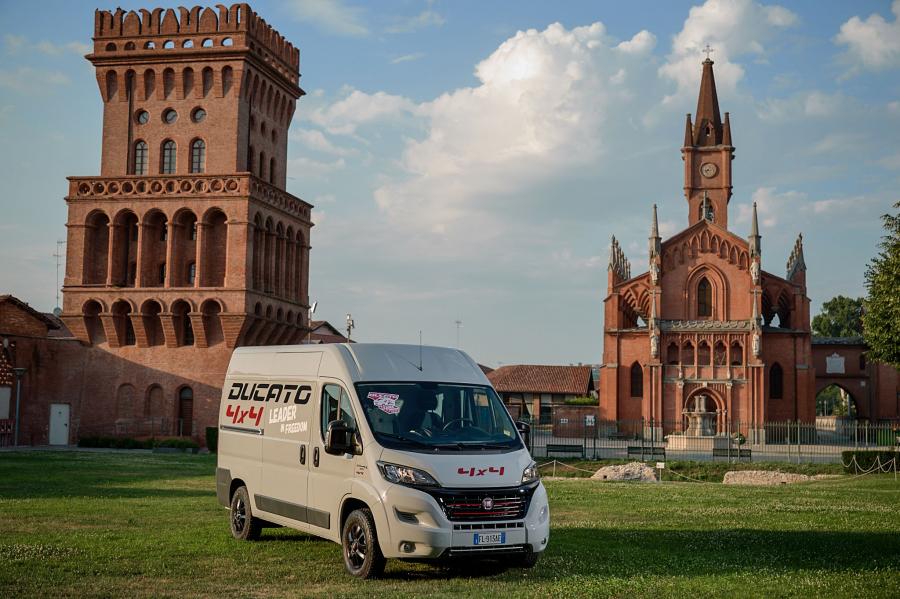  Fiat Ducato 4x4 Show Car 2017 года  (фото 14 из 21)